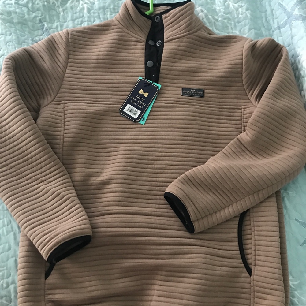 SOLD Simply Southern Medium Quilted Pullovers